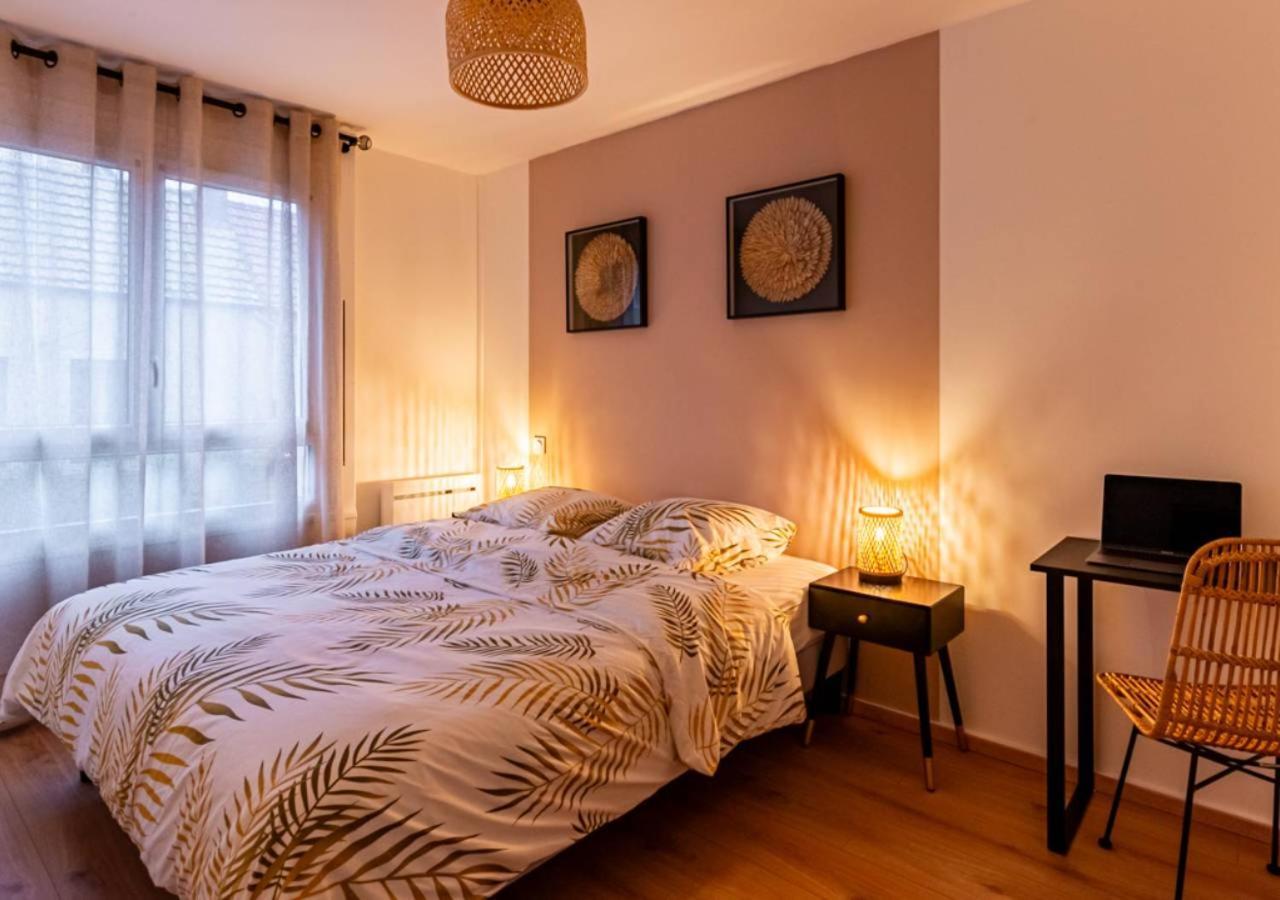 Le Carrousel Avec Parking Prive Apartment Dijon Luaran gambar